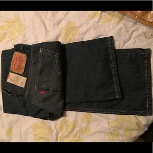 Levi’s men’s jeans 29x32 569 NWT